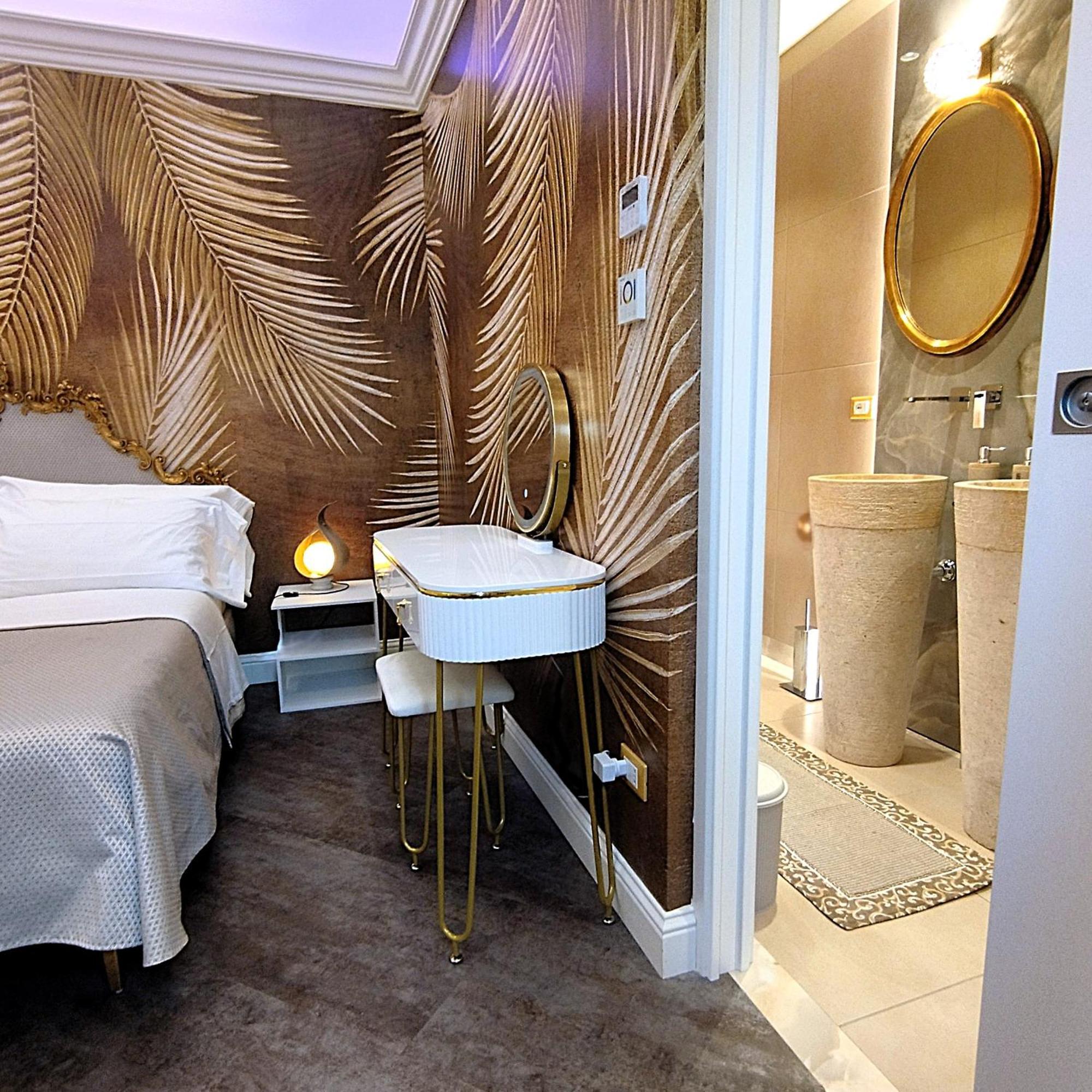 Hotel Antiqua Domus Roma Exterior foto